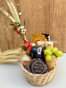 Cesta de Café da Manhã happydaycestaria.com.br