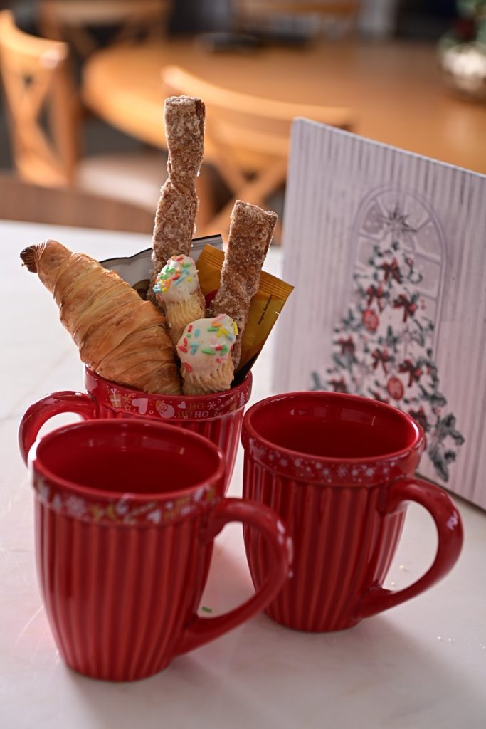 Caneca de Presente Natalina Happy Day